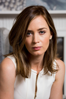 Emily Blunt Sweatshirt #2418675