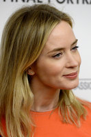 Emily Blunt mug #G1503585