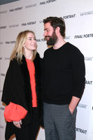 Emily Blunt Longsleeve T-shirt #3261491