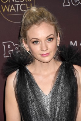 Emily Kinney Mouse Pad 3095209