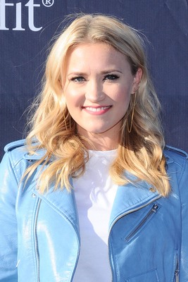 Emily Osment stickers 3261658