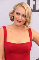 Emily Osment Longsleeve T-shirt #3785650
