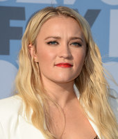 Emily Osment Longsleeve T-shirt #3848524