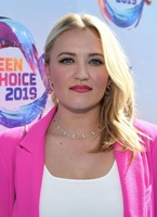 Emily Osment mug #G2465781