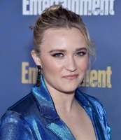 Emily Osment t-shirt #3932121