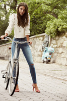 Emily Ratajkowski longsleeve t-shirt #2663971