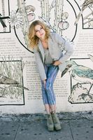 Emily VanCamp Longsleeve T-shirt #2014654