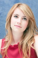 Emma Roberts Sweatshirt #2230609