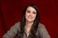 Emma Roberts t-shirt #2247497