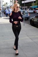 Emma Roberts mug #G986849