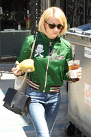 Emma Roberts mug #G986906