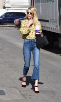Emma Roberts magic mug #G986943