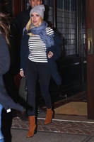 Emma Roberts magic mug #G986967