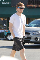 Emma Roberts mug #G987362