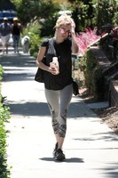 Emma Roberts longsleeve t-shirt #2745268