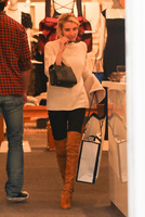 Emma Roberts mug #G987491