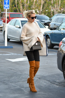 Emma Roberts longsleeve t-shirt #2745484