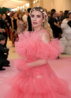 Emma Roberts mug #G2449246