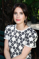 Emma Roberts magic mug #G2502826