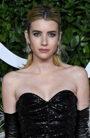 Emma Roberts magic mug #G2526677