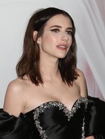 Emma Roberts mug #G2526722