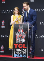 Emma Stone Longsleeve T-shirt #2748049