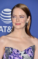 Emma Stone Longsleeve T-shirt #3764234