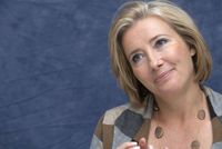 Emma Thompson Longsleeve T-shirt #2235039
