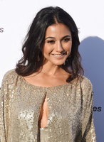 Emmanuelle Chriqui magic mug #G1010425