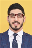 Enes Kanter Longsleeve T-shirt #3415080