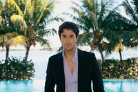 Enrique Iglesias t-shirt #2103227
