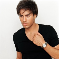 Enrique Iglesias Sweatshirt #2103260