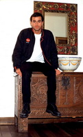 Enrique Iglesias Longsleeve T-shirt #2103285