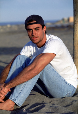 Enrique Iglesias stickers 2117769