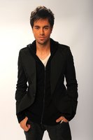 Enrique Iglesias Sweatshirt #2198424