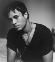Enrique Iglesias Sweatshirt #2216786