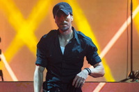 Enrique Iglesias mug #G2340920