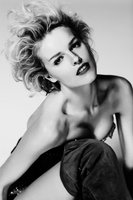 Eva Herzigova Sweatshirt #2149018