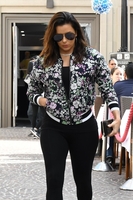 Eva Longoria Sweatshirt #2889204