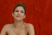Eva Mendes Sweatshirt #2444592