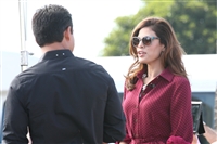 Eva Mendes Longsleeve T-shirt #3041791