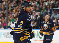 Evander Kane Sweatshirt #3960134