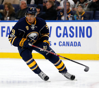 Evander Kane Sweatshirt #3960148