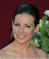 Evangeline Lilly Longsleeve T-shirt #1259285