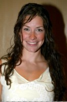 Evangeline Lilly Longsleeve T-shirt #1268280
