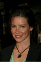 Evangeline Lilly Longsleeve T-shirt #1270298