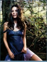 Evangeline Lilly Sweatshirt #1332877