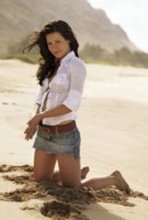 Evangeline Lilly Longsleeve T-shirt #1332878