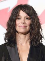 Evangeline Lilly Longsleeve T-shirt #3787022