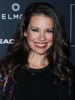 Evangeline Lilly Sweatshirt #3787024